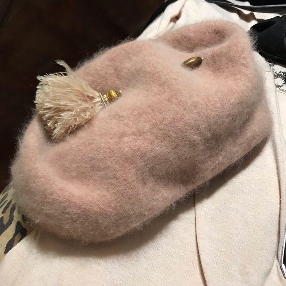 Style - Picture 2 of 6